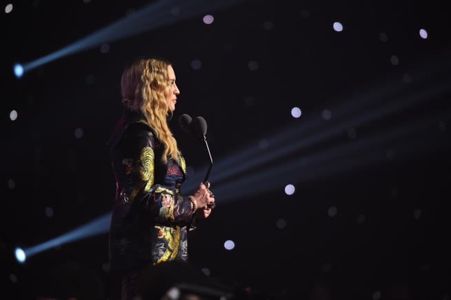 Madonna choc: dichiara di essere stata aggredita e violentata in gioventù
