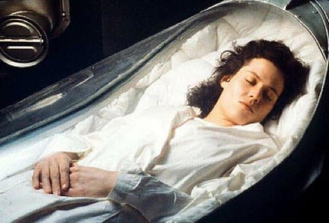 Primi test di animazione sospesa sugli umani, da questo mese Sigourney Weaver in criosonno