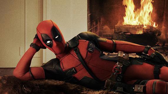 Primo sguardo al costume ufficiale di Deadpool nel film del 2016 Deadpool il costume