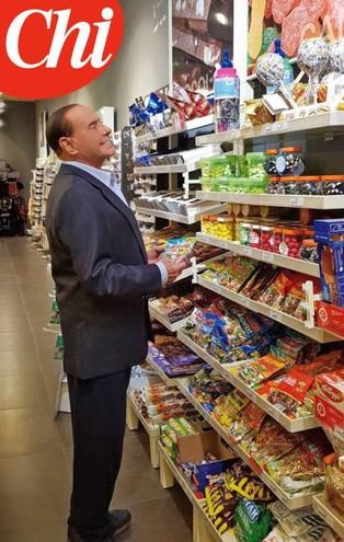 Berlusconi in autogrill