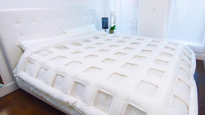 Uno sguardo più da vicino al letto che si fa da solo