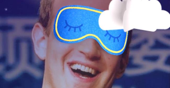 Facebook, in arrivo lo Snooze come su WhatsApp L'arrivo dello Snooze su Facebook celebrato con Zuckerberg dormiente