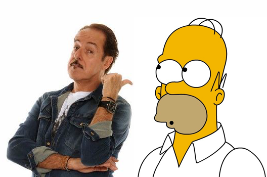 Homer Simpson e Massimo Lopez Homer Simpson accanto a Massimo Lopez