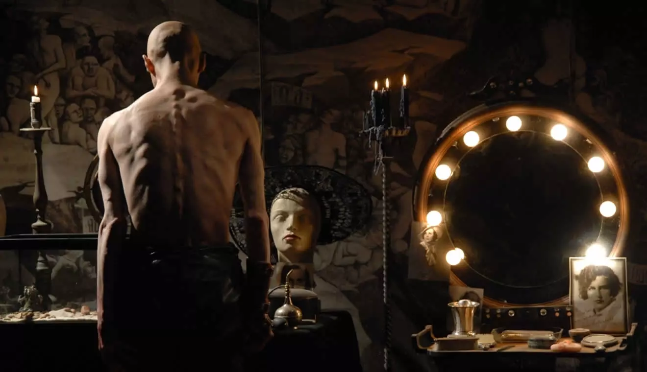 Una delle scene del film Shadow