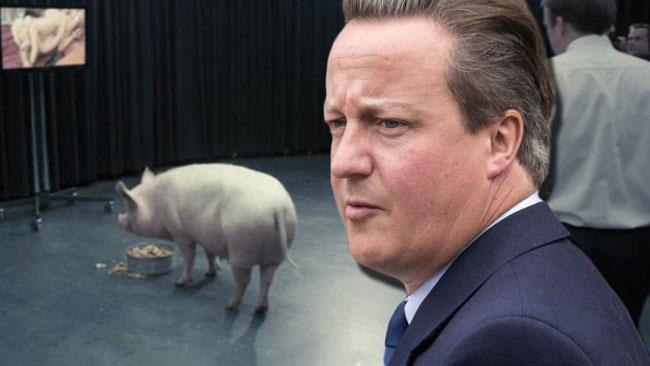 Una biografia non autorizzata di David Cameron racconta di come infilò il membro in un maiale: scoppia il #PigGate David Cameron e il maiale di Black Mirror