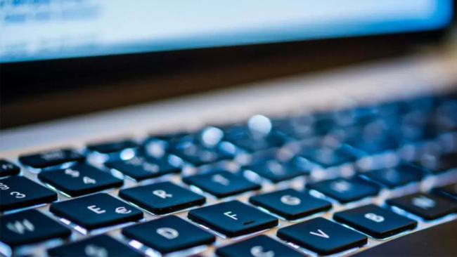 Apple brevetta una tastiera che non permette alle briciole di penetrare Una tastiera del Mac