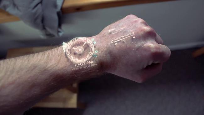 Samsung brevetta uno smartwach con gli schermi proiettati sulle mani Smartwatch con proiezione delle interfacce sulle mani
