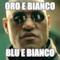 oro e bianco blu e bianco