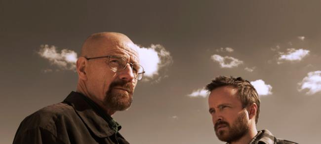 Breaking Bad diventa un film da 127 minuti i due protagonisti della serie Breaking Bad