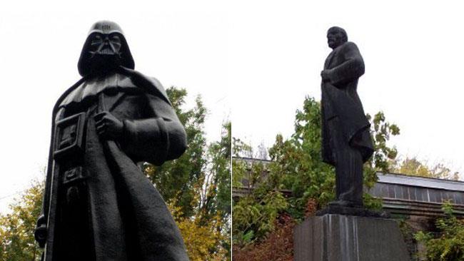 La statua di Lenin in Ucraina trasformata in monumento a Darth Vader La statua di Darth Vader, plasmata su quella di Lenin