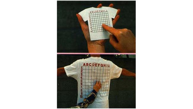 T-shirt per farsi massaggiare nel punto giusto