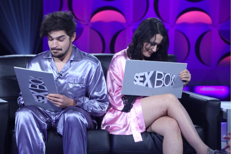 Una delle coppie dell'edizione americana di Sex Box