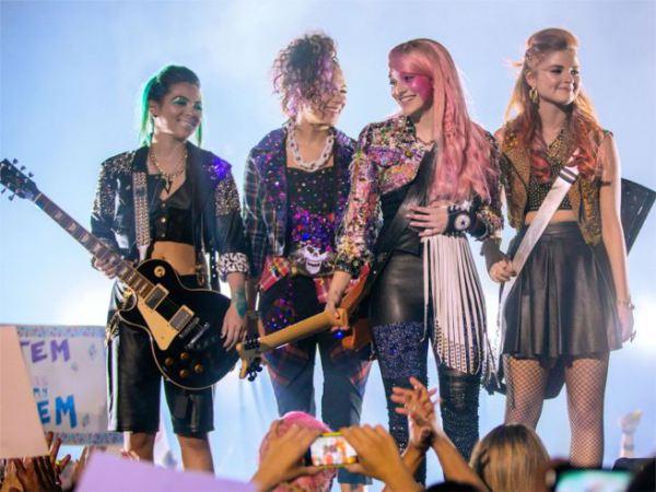 Le Holograms nel nuovo live-action ispirato al cartone