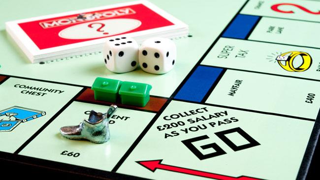 Andrew Niccol scriverà il film di Monopoly Il gioco del Monopoly