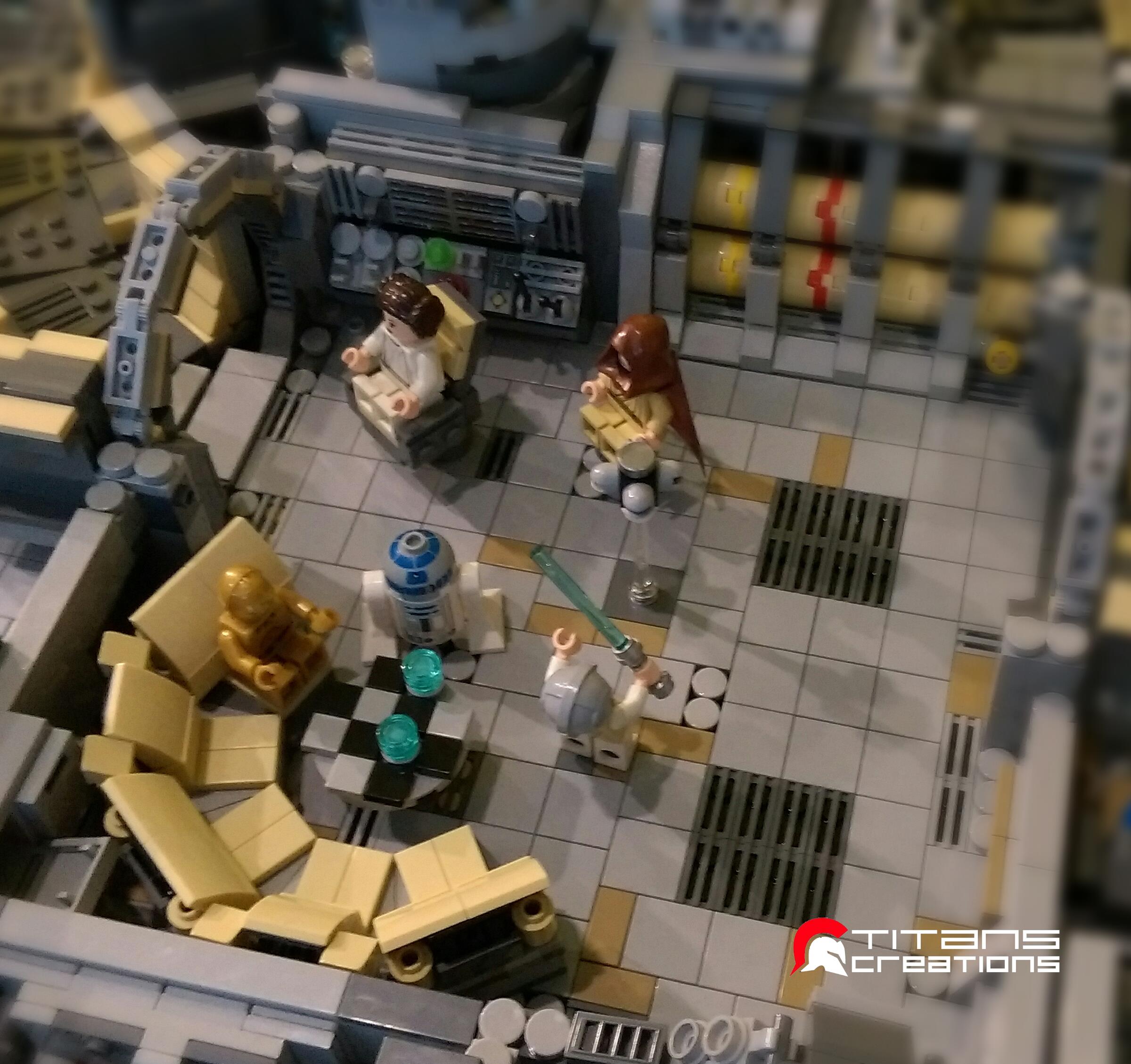 Millennium Falcon fatto coi LEGO