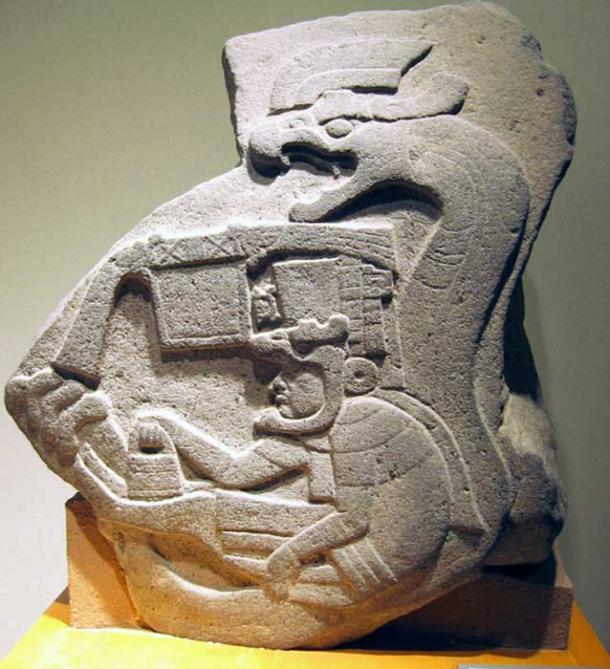 Una delle antiche borsette misteriose