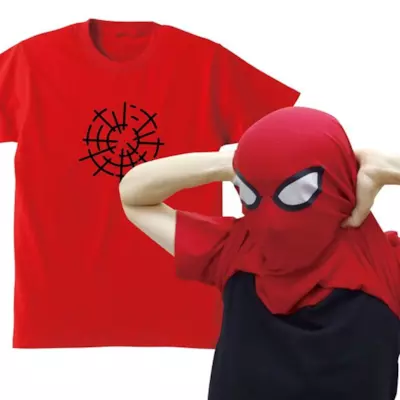 La simpatica T-shirt con l'eroe dei fumetti Spider-Man.