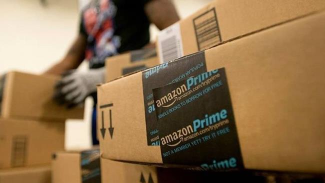 Amazon Prime, sale il prezzo del canone annuale in Italia Pacchi Amazon Prime pronti alla spedizione
