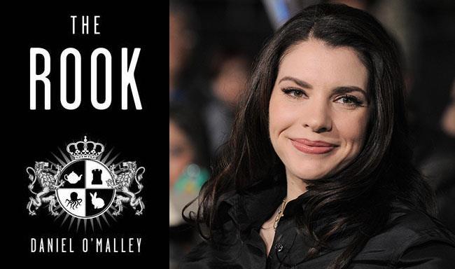 Stephenie Meyer scriverà una serie tv ispirata al thriller The Rook Una serie tv tratta dal libro The Rook per Stephenie Meyer