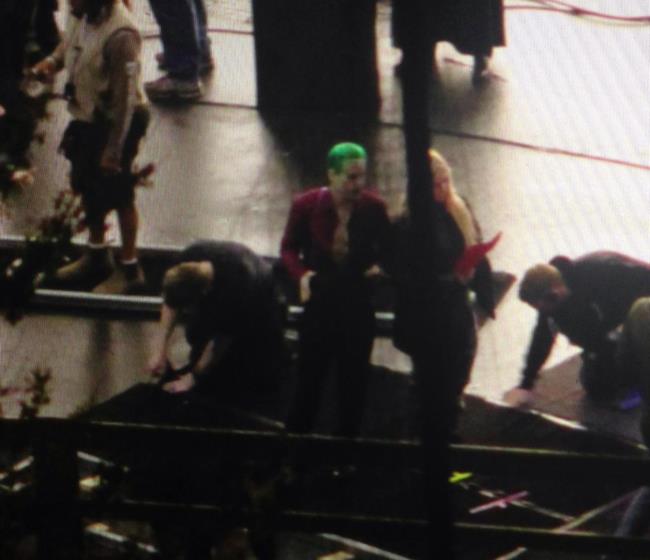 Jared Leto e Margot Robbie in una scena di Suicide Squad