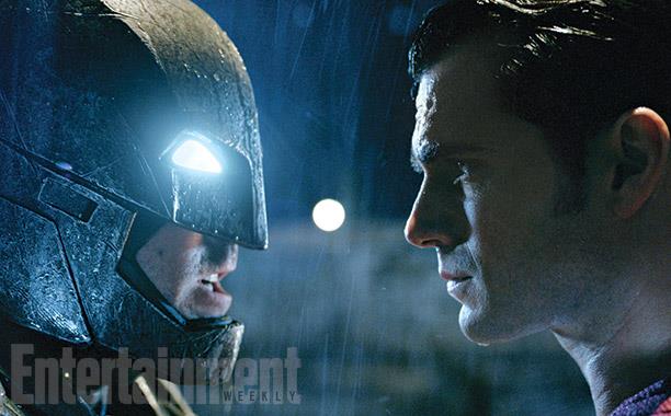 Nuovi dettagli e immagini ufficiali da Batman v Superman Batman in Batman v Superman