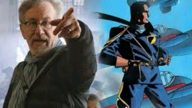 Spielberg e Blackhawk La foto di Spielberg e del personaggio targato DC Comics