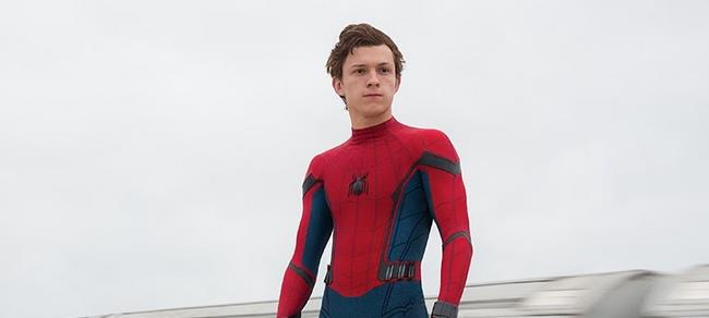 Spider-Man: Homecoming, ii segreti del costume ideato da Tony Stark Una scena tratta dal film Spider-Man: Homecoming
