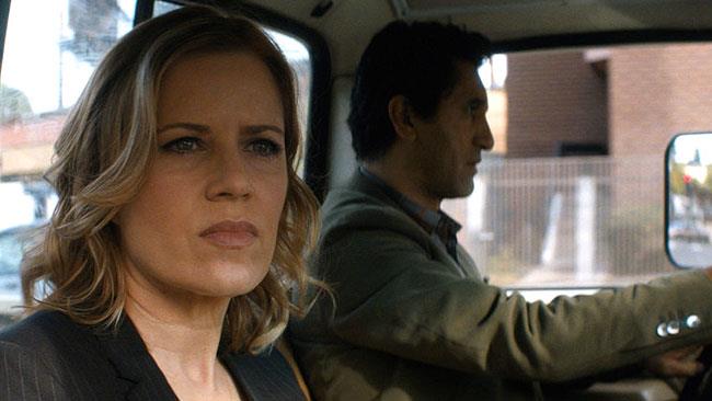 Fear the Walking Dead ad agosto in Italia: guarda le nuove immagini e clip Uno zombie si prepara ad arrivare a Fear The Walking Dead