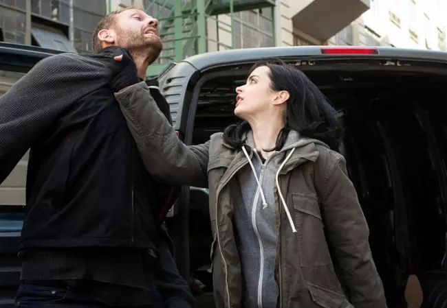 Jessica Jones sarà una serie cruda e violenta