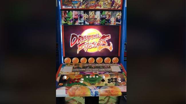 Il cabinato ispirato a Dragon Ball La foto del cabinato