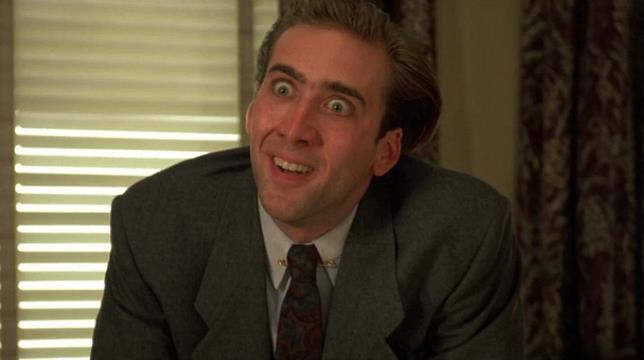 Grazie all'AI Nicolas Cage diventa protagonista di ogni film Nicolas Cage con un'espressione allucinata in volto