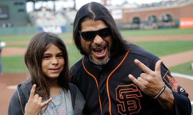 Tye Trujillo sarà il bassista dei Korn Tye Trujillo e suo padre Robert