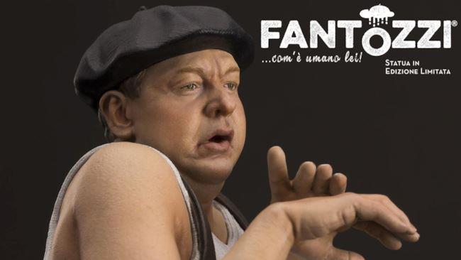 In arrivo la statua di Fantozzi in edizione limitata Uno sguardo ravvicinato alla statua di Fantozzi