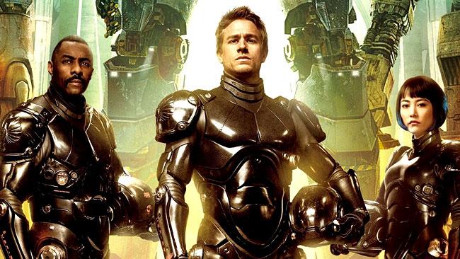 Charlie Hunnam pensa che Pacific Rim 2 dovrebbe concentrarsi di più sulla trama I piloti di Pacific Rim