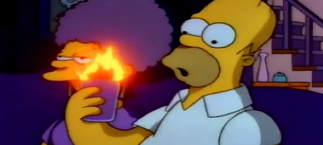 Come preparare un Flambè Boe? Ce lo insegna il tutorial di Cocktail Chemistry su Youtube Homer Simpson in una scena della serie