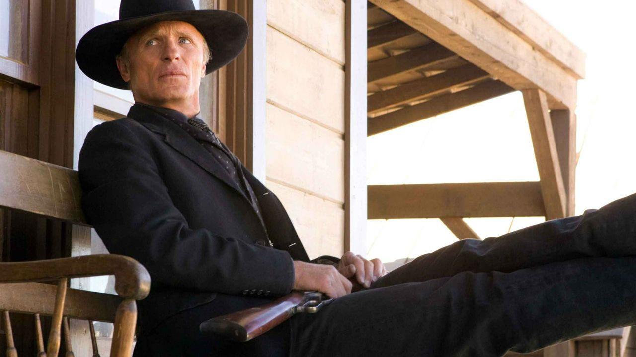 L'uomo vestito di nero presente in Westworld - Dove tutto è concesso