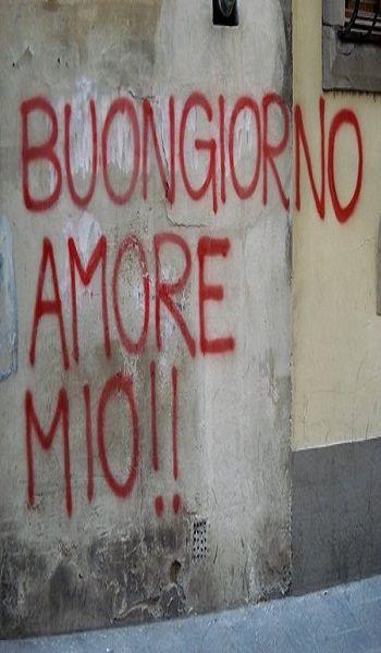 Una scritta d'amore su un muro