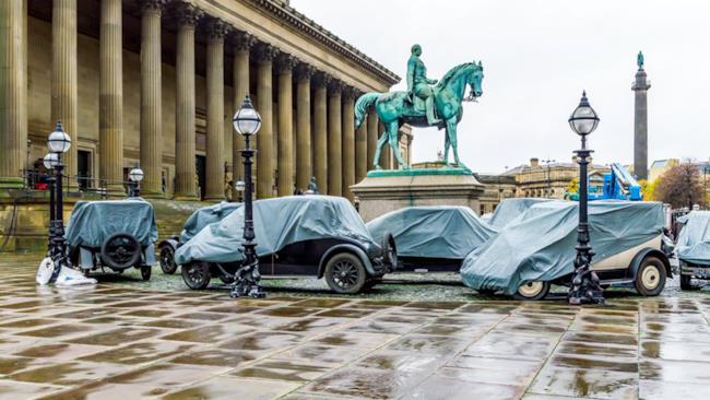 Auto d'epoca a Liverpool per le riprese di Gli Animali Fantastici: dove trovarli Automobili in stile anni '20 visibili sul set di Gli Animali Fantastici: dove trovarli