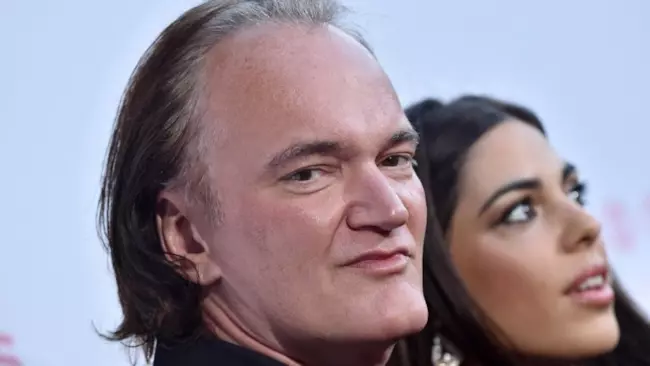 Quentin Tarantino tornerà con un film su Charles Manson Tarantino sorride alla telecamera