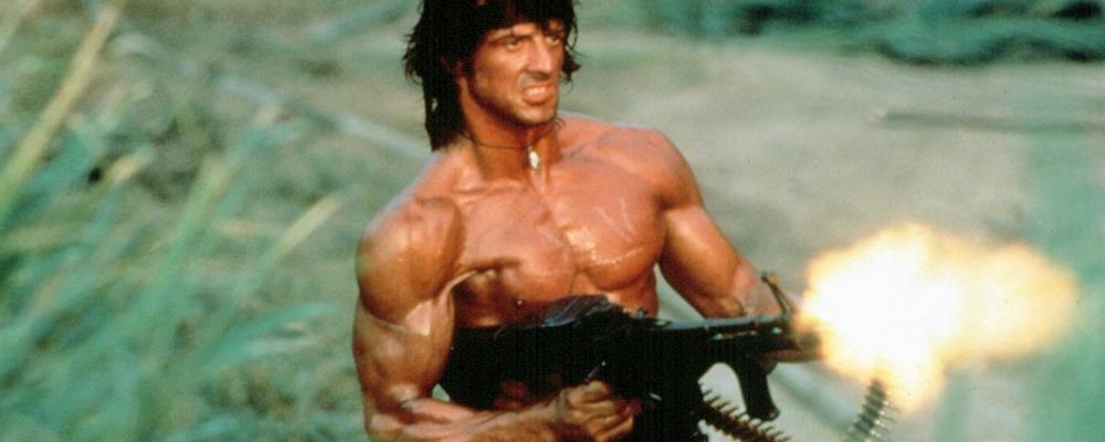 John Rambo spara col mitra