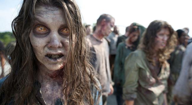 Gli zombie di The Walking Dead stanno per mietere nuove vittime