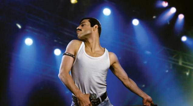 Rami Malek nei panni di Freddie Mercury Ecco una foto di Malek nei panni dell'artista
