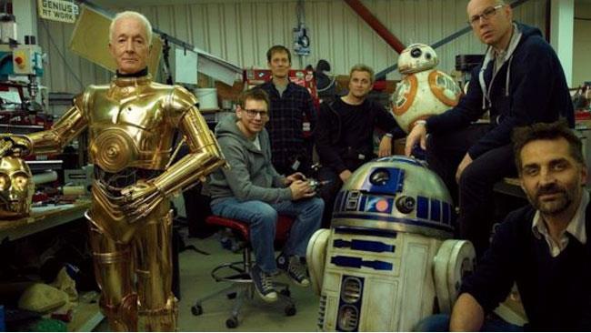 star wars droids Dai robot radiocomandati passando per gli attori, nel nostro mondo stanno arrivando dei veri droidi!