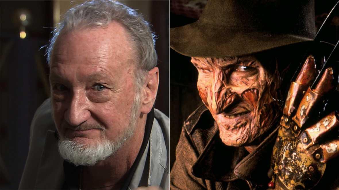 Robert Englund ed il suo personaggio, Freddy Krueger