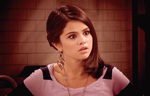 GIF Selena Gomez