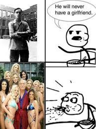 Hugh Hefner, i migliori meme da condividere su WhatsApp