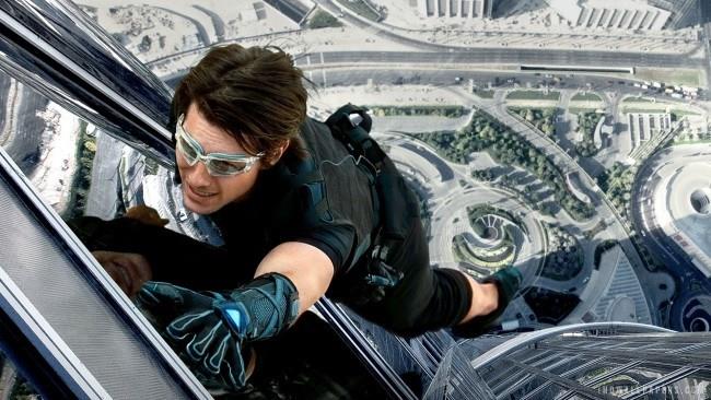 Il protagonista dei film Ethan Hunt durante un'operazione