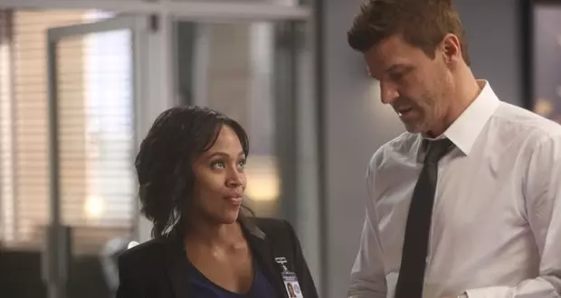 Abbie Mills insieme all'agente Booth