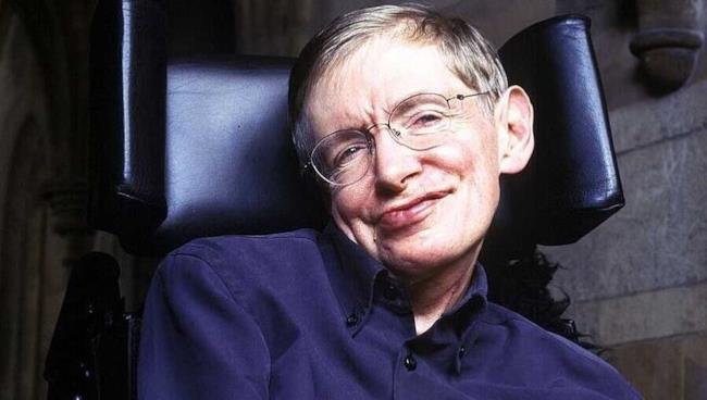 È morto Stephen Hawking all'età di 76 anni Stephen Hawking sorridente