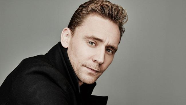 I bookmaker scommettono su Tom Hiddleston come prossimo James Bond Tom Hiddleston è il nuovo James Bond per i bookmaker